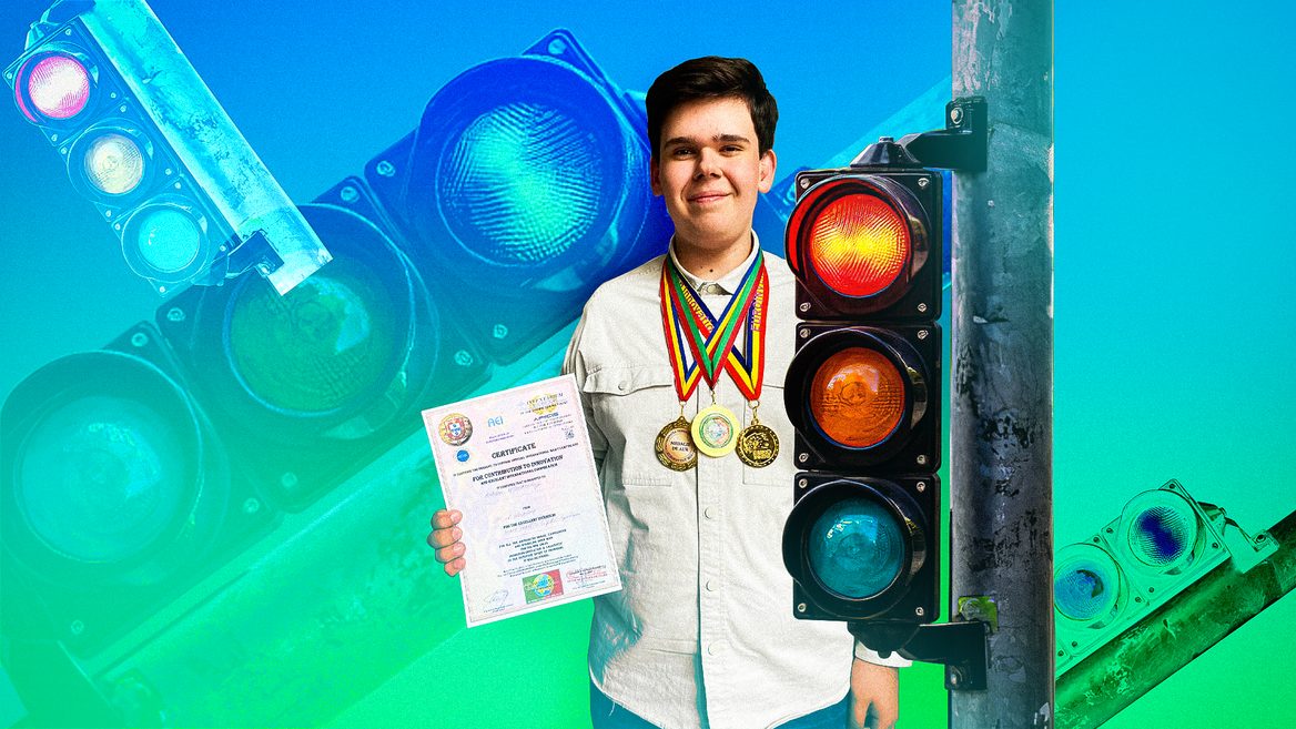 16-летний школьник из Львовщины создал «умный светофор», который будет автоматически контролировать дорожную ситуацию. Как работает и когда его ждать в Украине