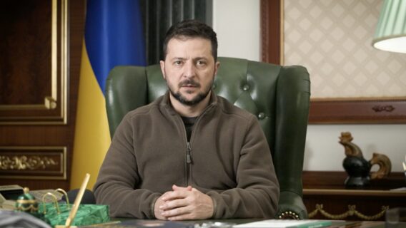 За добу 2,5 млн українців подали через «Дію» заявки на 1000 грн від держави