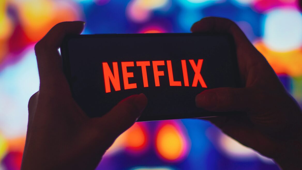 Українські бренди зможуть купувати рекламу на Netflix через партнерство з Netpeak