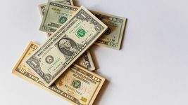 Великі цифри. Як Vodafone Ukraine збільшила прибуток на 800 млн грн за рахунок коливань курсу валют Великі цифри. Як Vodafone Ukraine збільшила прибуток на 800 млн грн за рахунок коливань курсу валют