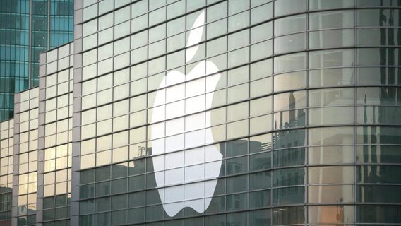 Apple планує додати в iPhone ШІ-помічника для текстів на кшталт Grammarly
