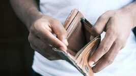 Оборонним компаніям заборгували від 24 млн грн до сотень мільйонів за поставки техніки за «єБали». Чому виплати «зависли»?