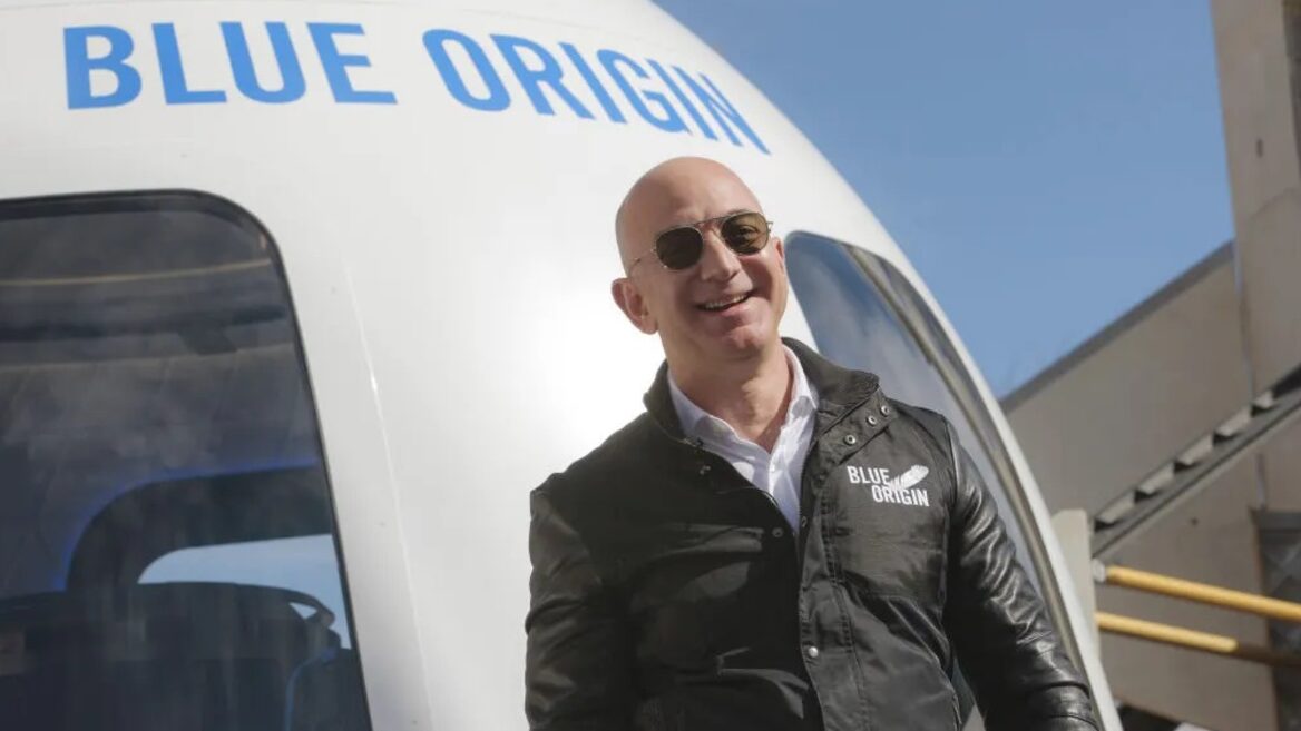 Blue Origin призупиняє космічні туристичні польоти, щоб зосередитися на Місяці