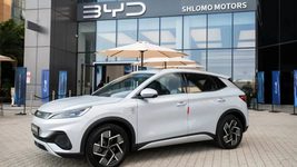 Ізраїльські військові відмовляються від китайських електромобілів — експерти називають їх «витонченими системами зі збору розвідданих» Ізраїльські військові відмовляються від китайських електромобілів — експерти називають їх «витонченими системами зі збору розвідданих»