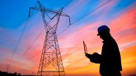 Уряд готує рішення для скорочення тривалості відключень електроенергії українців
