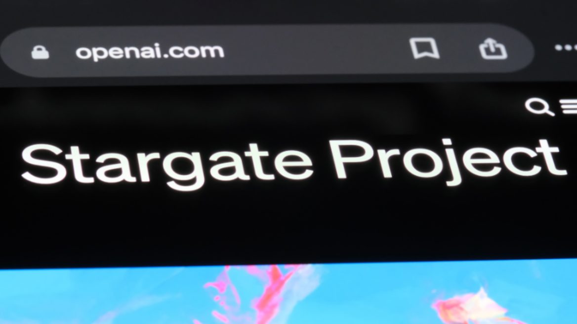 Stargate гальмує: $100-мільярдний проєкт SoftBank і OpenAI завис через тарифи США й побоювання інвесторів
