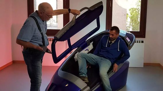Диджиталізація смерті  — дешевше, ніж квиток на потяг: у Швейцарії представили «капсулу самогубців»