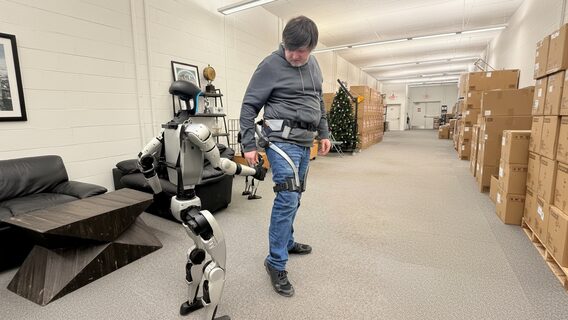 “This is not a ‘gadget from the future.’ This is technology that should work for energy workers now.” DroneUA brought the Hypershell exoskeleton to Ukraine, and predicts over 200,000 users of the device in the coming years