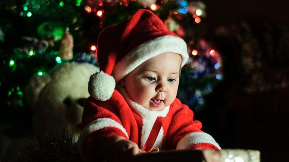 The end of the war, an unlimited bank card or a house for Barbie. What would the citizens of IT guys like to receive as a gift from Santa