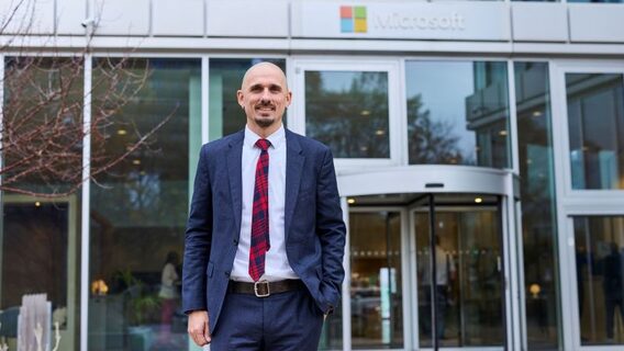 Гендиректор «Microsoft Україна» пішов із техгіганта й очолив нову компанію: деталі
