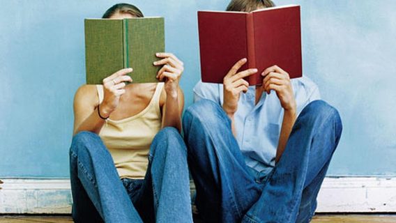 У «Дії» повідомили, скільки мільйонів пішло на книги для 18-річних українців, і скільки з них скористалися «єКнигою»