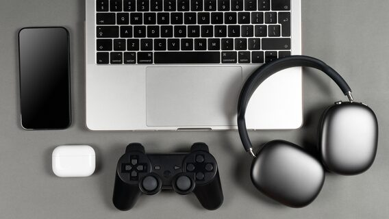 Used gadgets on OLX: consoles are sold twice as fast as new ones, and smartphones are the absolute leader in resale