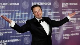 Tesla Ілона Маска скорочує 14 000 співробітників по усьому світу