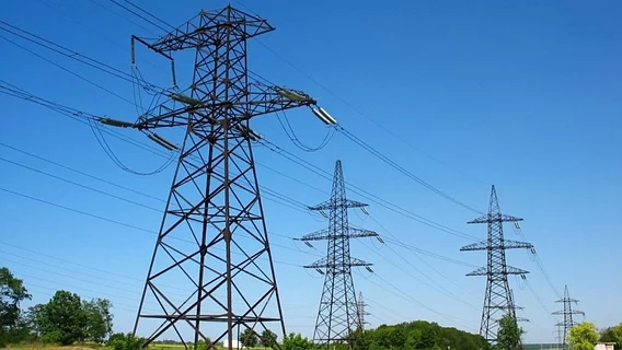 "The enemy plans to attack important high-voltage power lines." "Flash" said that enemy "jets" have begun to be equipped with a new warhead