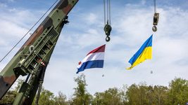 Нідерланди вже законтрактували 10% величезного пакету безпілотників для України: що це будуть за моделі 