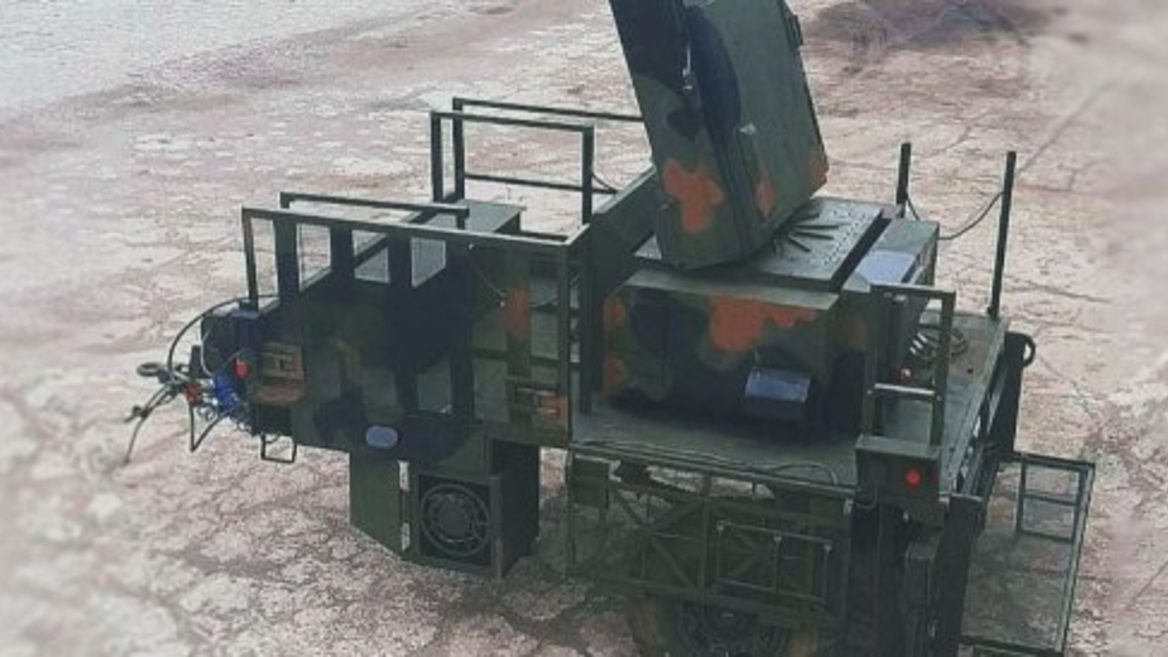 Українські виробники створюють макети військової техніки щоб перехитрити ворога