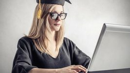 Студенти обирають точні науки, хочуть працювати в продуктових IT-компаніях та не роблять різниці між українськими та міжнародними - опитування Genesis Academy