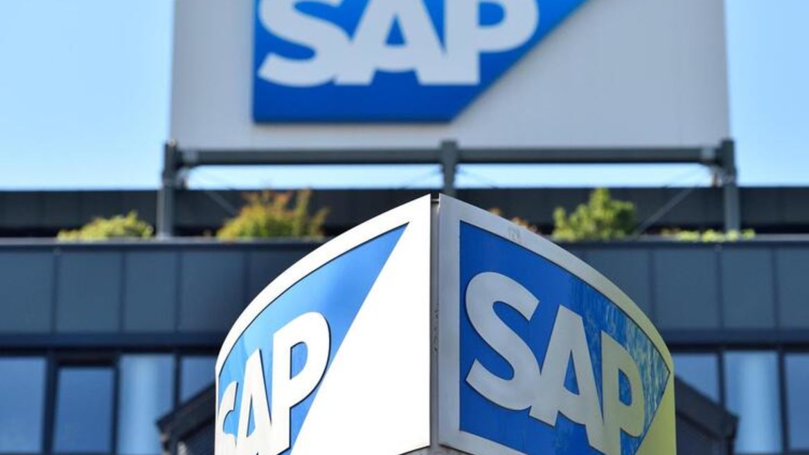 Німецький IT-гігант SAP обслуговує Газпром і  уважно стежить за кризою що розгортається в Україні»