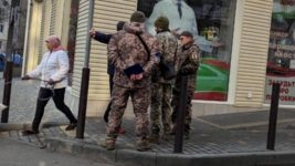 «Рекрутинг придется отделить от вертикали ТЦК». Главный аналитик «Повернись живим» рассказал, как сделать мобилизацию для украинцев более эффективной