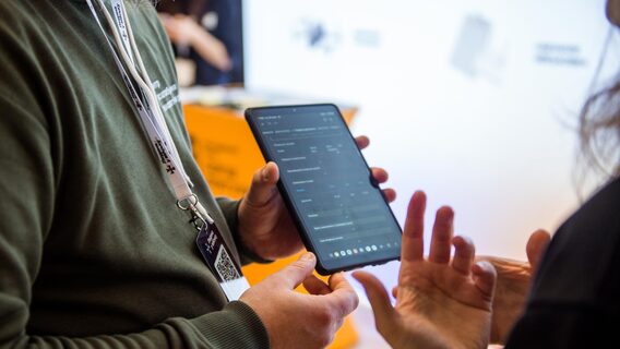 ЦМТР набирає цивільних айтівців на військову службу за контрактом. Які вакансії доступні