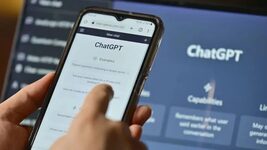 How group chats work in ChatGPT: 10 features of the new AI tool