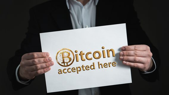 Monobank просить НБУ дозволити випуск карти в Bitcoin