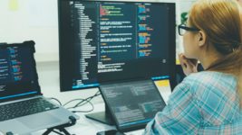 За тиждень на вакансію Frontend Developer з зарплатою до $4000 відгукнулися 680 разів: як виглядає топ вакансій на Djinni з найбільшою кількістю відгуків 