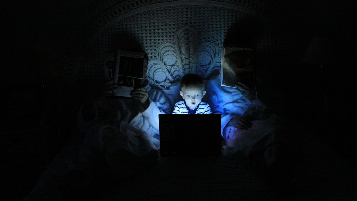 Зловмисники у dark web все частіше використовують ШІ для створення відверто сексуальних зображень дітей не оминають і «зірок»