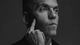 Правительство уволило Виталия Дейнегу и еще 5 заместителей министра обороны. Еще 6 сентября «заместитель по диджиталу» надеялся, что сможет договориться с новым министром и «завершить начатое»