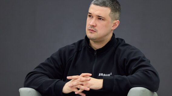 Fedorov announced the opening of 2,000 vacancies for IT specialists in the Defense Forces