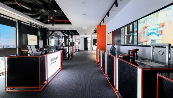 GlobalLogic відкрила в Кракові першу в Європі демозону Physical AI: там показують дронів, роботів і цифрові двійники