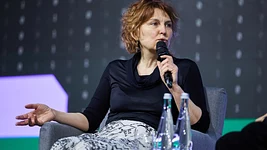 Мінцифри готує запуск голосового AI-асистента у мобільному застосунку «Дія» 