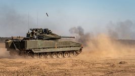 Україна та Швеція вироблятимуть БМП CV-90. У планах — 1000 скандинавських звірів, що знищуватимуть ворогів
