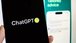Приложение ChatGPT от OpenAI теперь может осуществлять поиск в интернете — но только через Bing