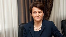 У найближчий рік «ми будемо поступово йти до курсу 50» — нардепка Ніна Южаніна про прогнози щодо курсу долара в Україні
