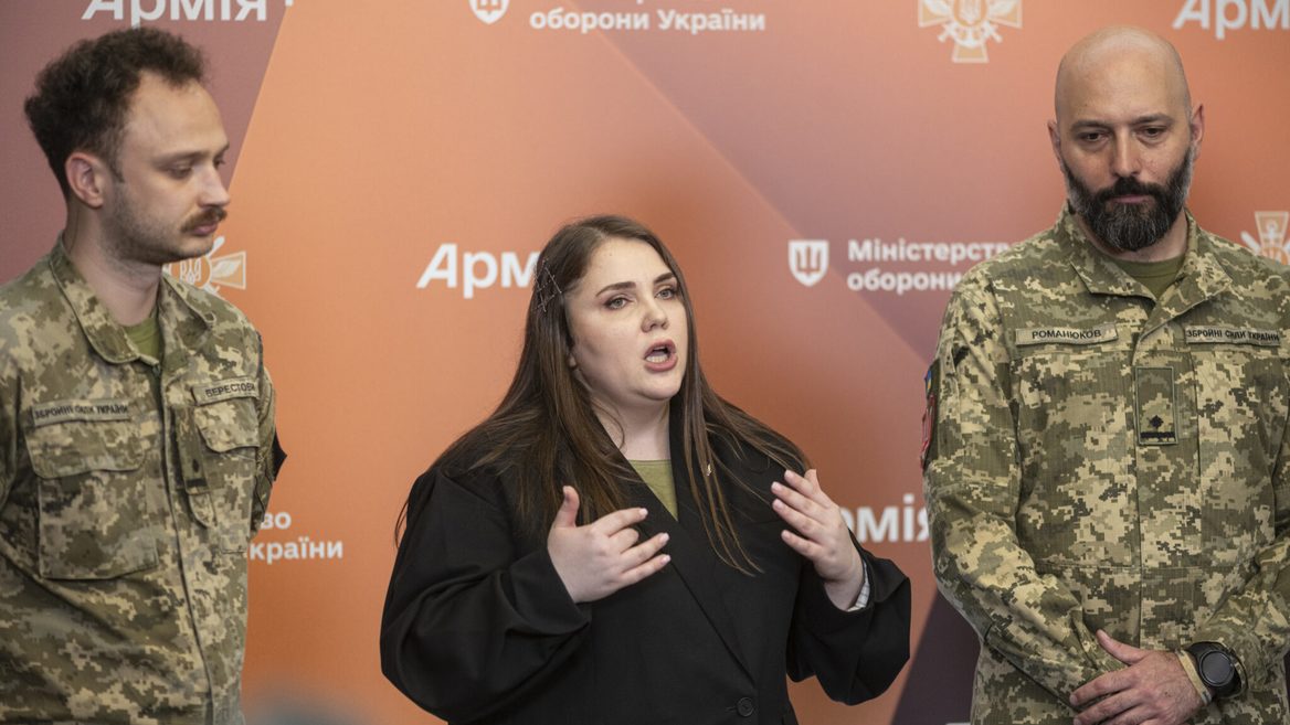 Стало відомо скільки електронних рапортів за два місяці подали військові через «Армія+»