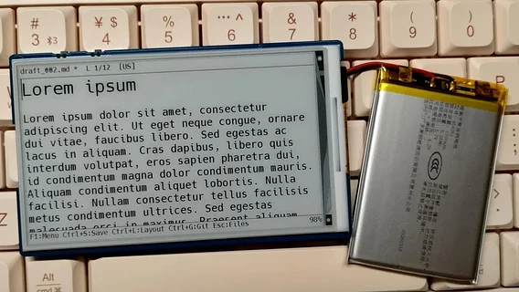 A Reddit enthusiast developed a wireless typewriter on ESP32 with Ukrainian language support