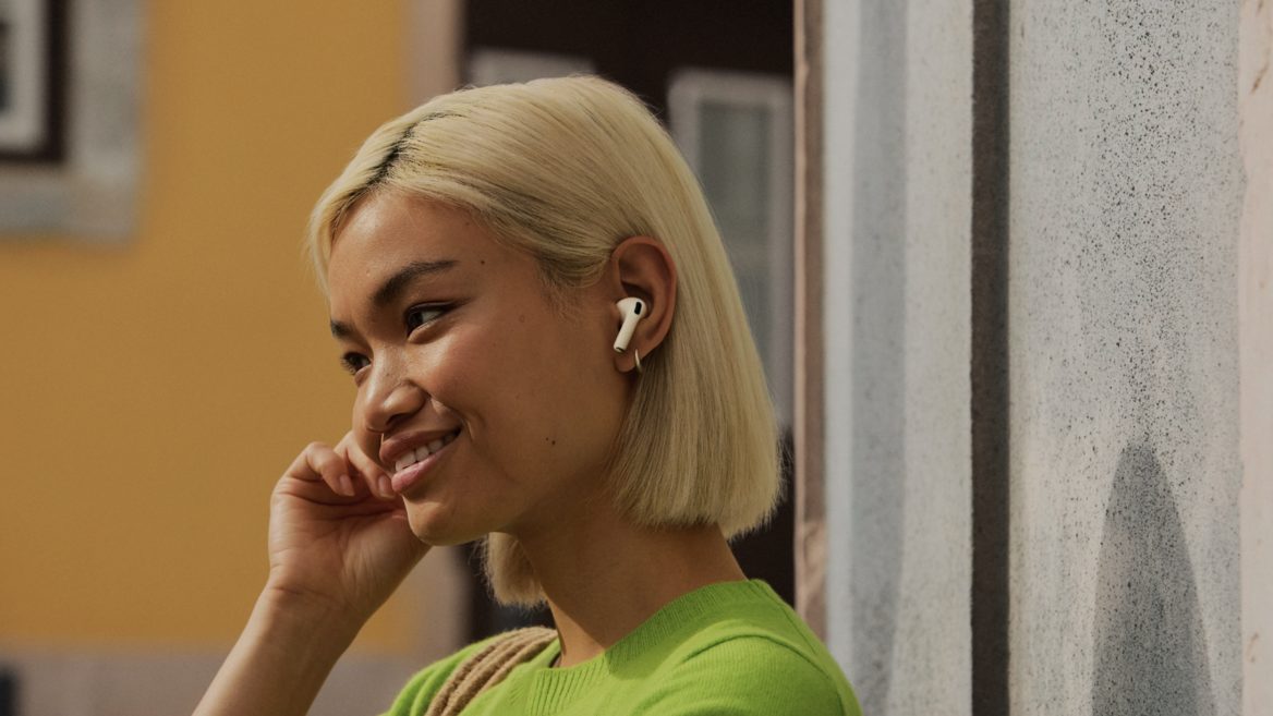 Apple представила нові AirPods Pro 3 з перекладачем в режимі реального часу та вбудованими сенсорами моніторингу здоровя