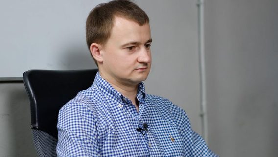 «Потреба в розумних людях в армії безмежна». Тарас Чмут розповів про ситуацію з айтівцями у ЗСУ