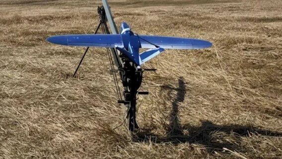 росіянам — не розслабляти булки. В українських військових з’явився новий дрон «ХОТ ДОГ», яким знищили вже понад 300 цілей. Які його характеристики