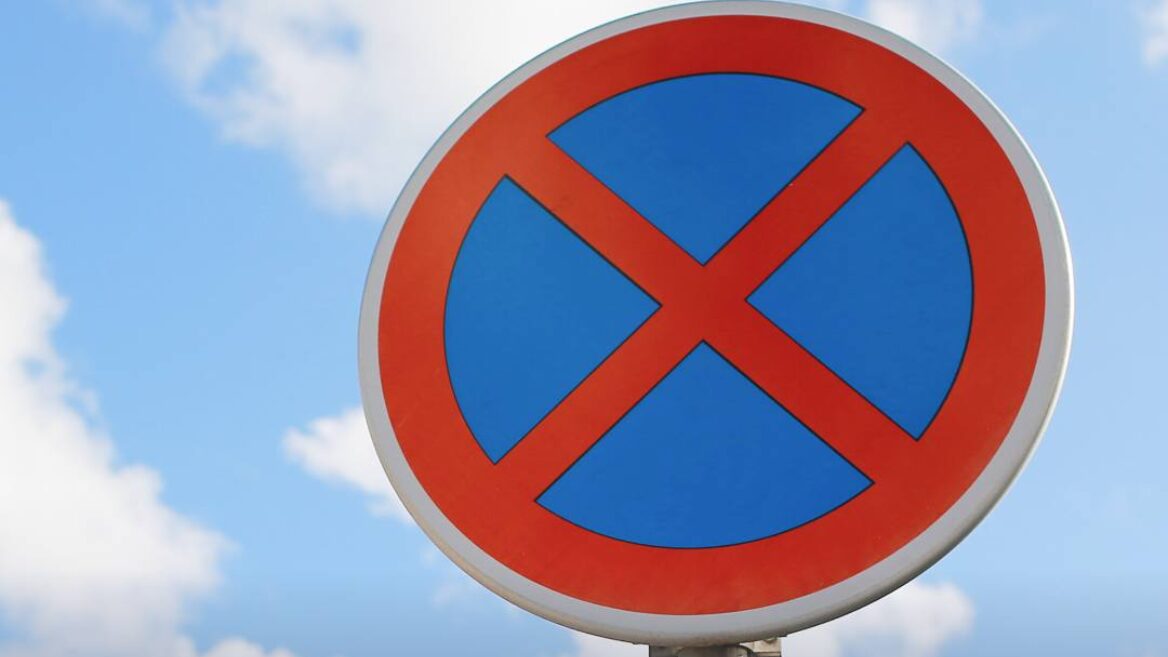You can pay parking fines at "Diya" - the service has launched in 7 cities