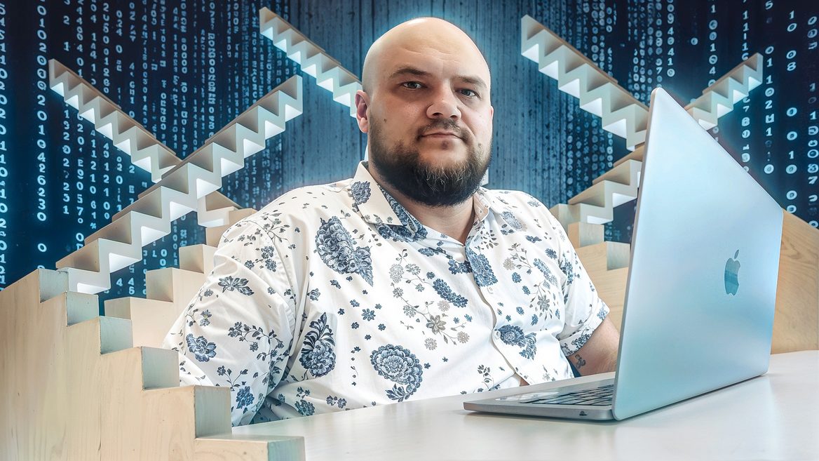 «І… я знову опинився на ринку праці». Рекрутери розбирались чому досвідченого PM звільнили вже втретє за 25 року і чим це загрожує для майбутнього оффера