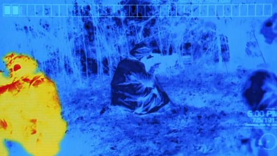 «Це не плащ Гаррі Поттера». Українська компанія STG Defence представила пончо, що маскує від тепловізорів