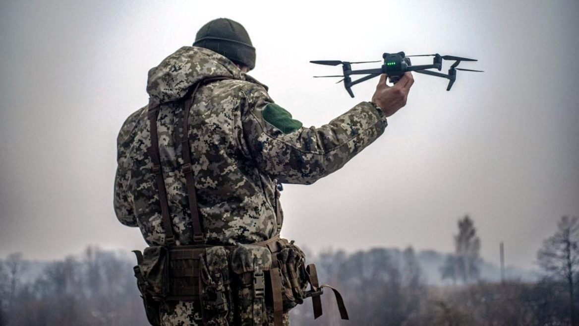 Не тільки оператори БПЛА. У Міноборони розповіли які фахівці в армії потрібні найбільше