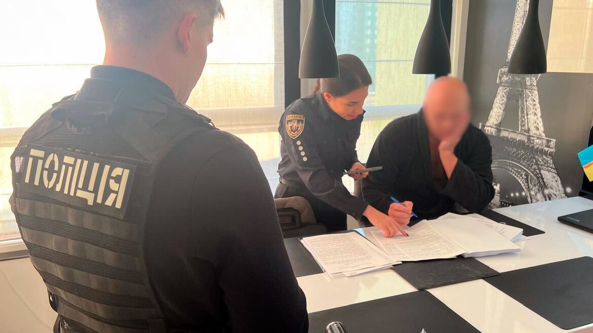 Нацполіція заявила про фіктивне працевлаштування в КАІ: 89 «мертвих душ» і збитки державі на 166 млн грн