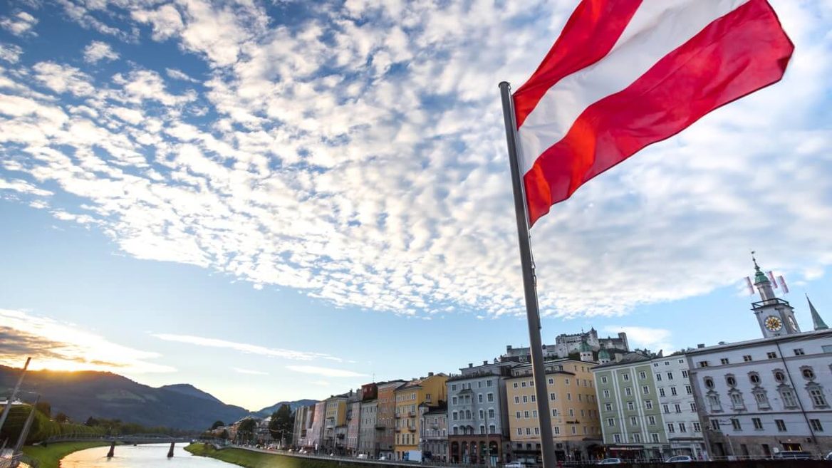Большой гид — как помочь украинцам в Австрии. Донаты жилье волонтерство