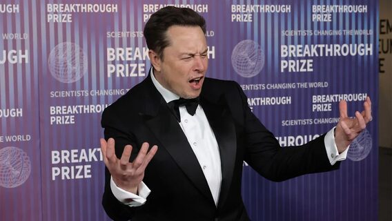 Акціонери Tesla схвалили пакет винагороди Ілона Маска в розмірі $1 трлн, але отримає не одразу