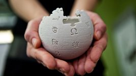 Wikipedia named the most popular queries this year. ChatGPT did not make the top 10