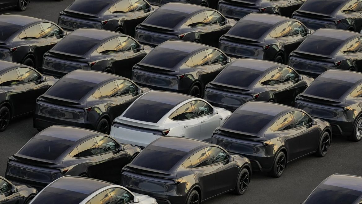 Tesla disbands Dojo team — the AI ​​training supercomputer Musk considered crucial to developing full autopilot