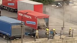 В Кривом Роге горела фура «Новой почты». Сколько компания заплатит тем, чьи посылки пострадали